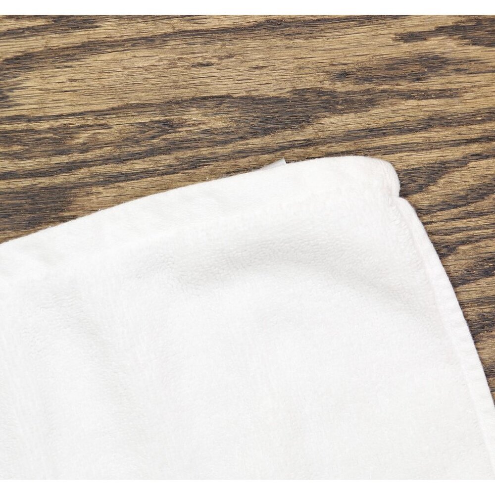 Matouk Auberge `R` Monogrammed Cotton Wash Cloth T334-R-WTOW White 12x12 - Picture 3 of 5